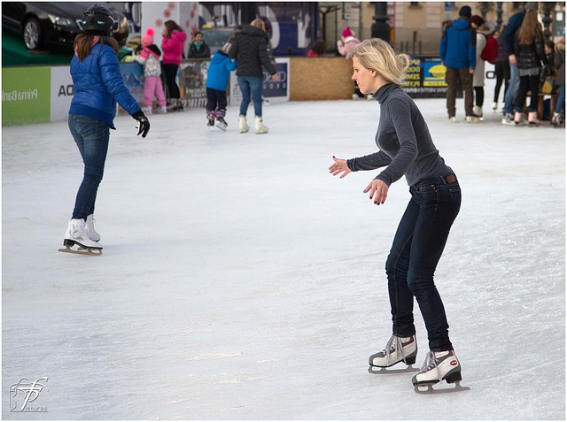 People ice skating at Rockefeller Center on Christmas Day
